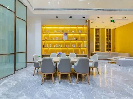 Lavande Hotel (Bazhong Rongbang Wanda Plaza Store)