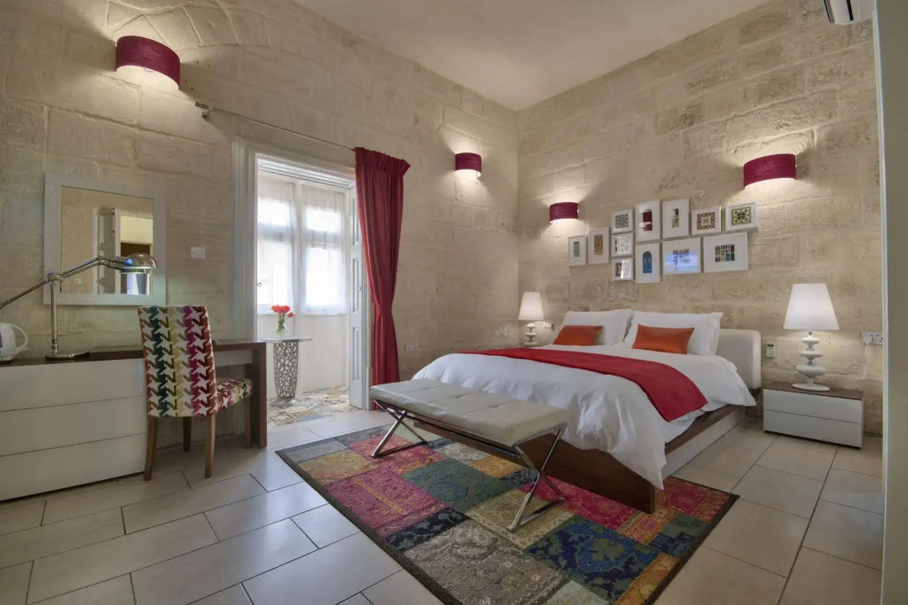 Julesy's BnB