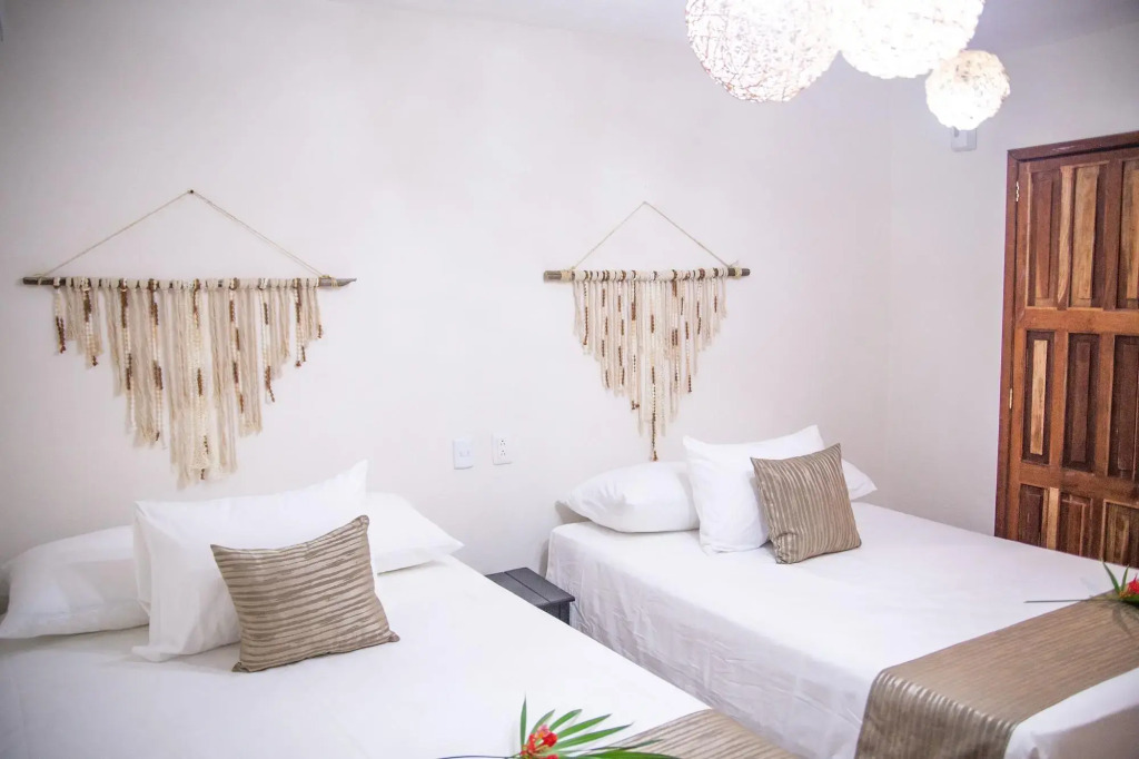 Ahava Hotel