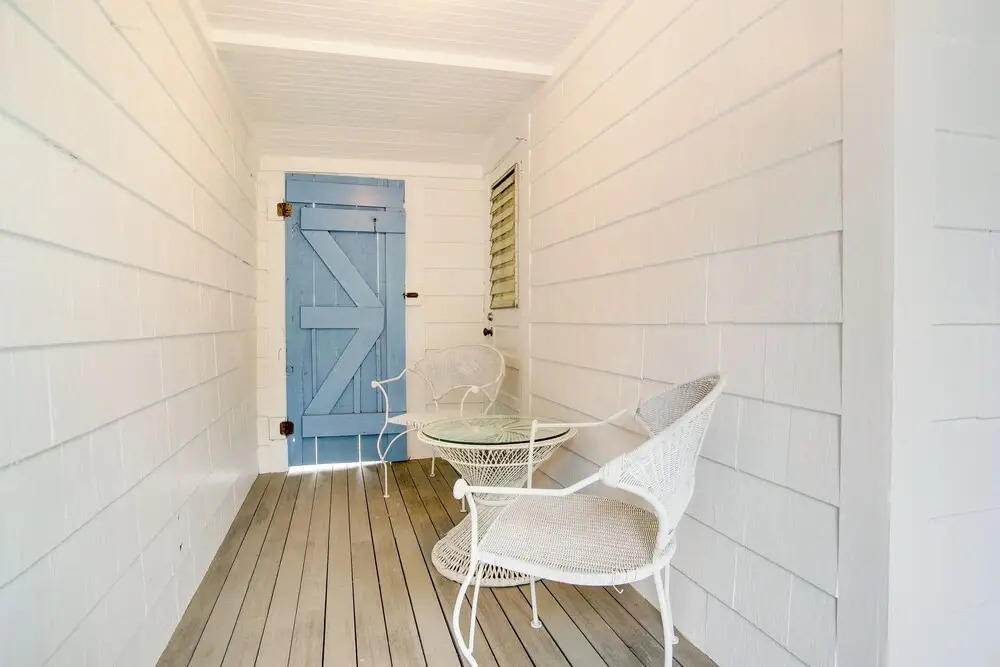 1 Mi to Marina! Hyannis Family Getaway w/ Deck