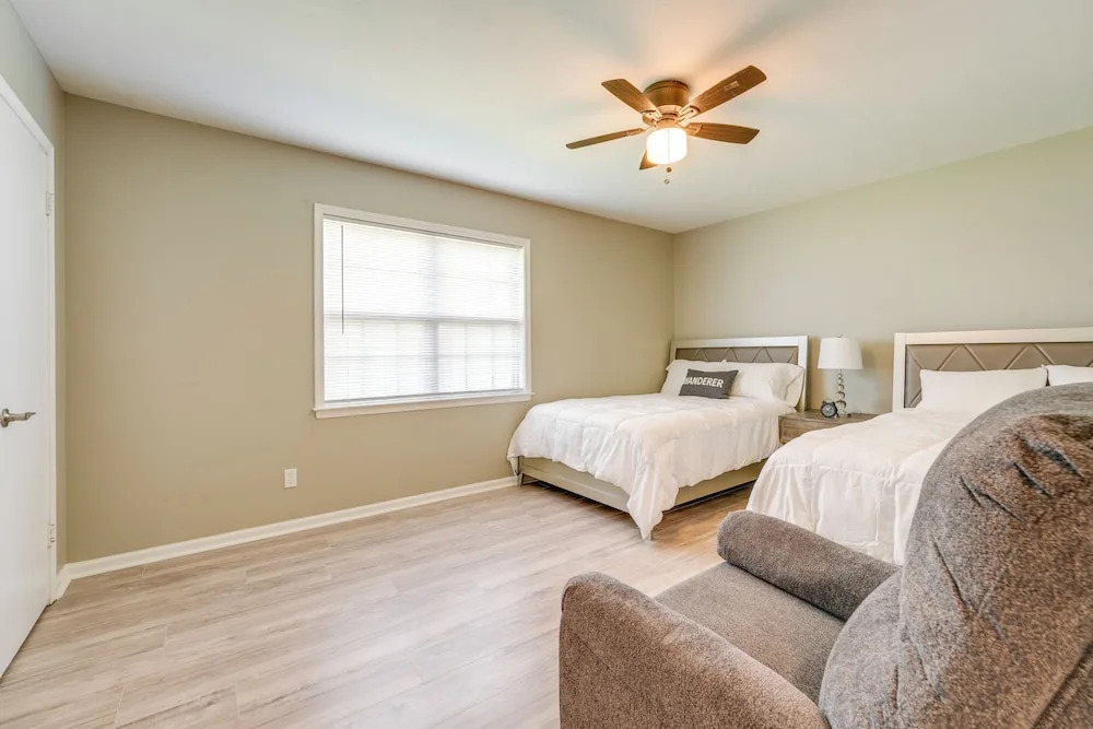 Memphis Vacation Rental - Walk to Graceland