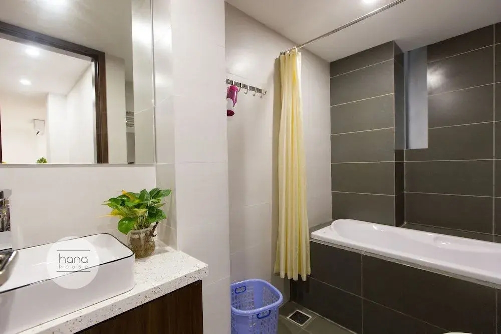 Luxe Paradise Hotel Truc Bach