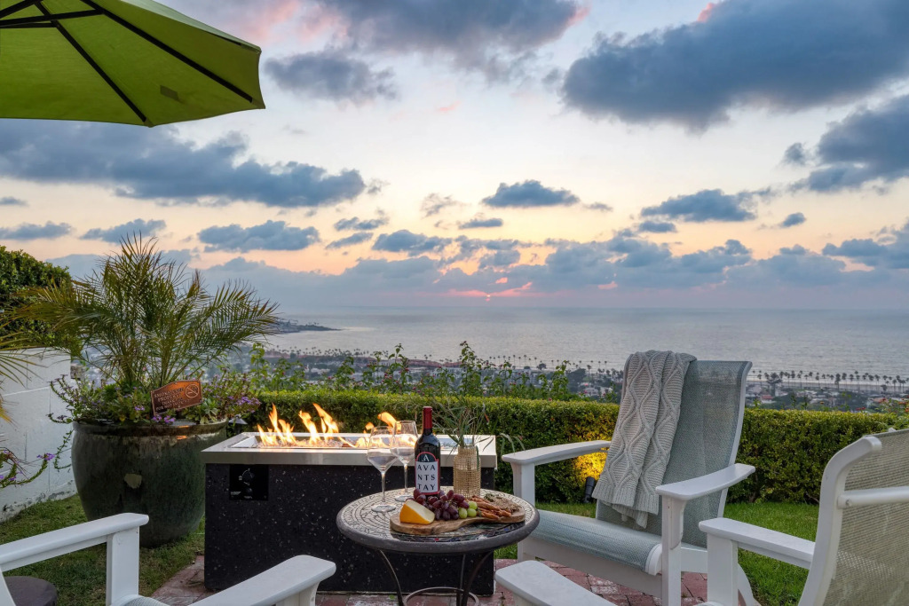 Cove Watch by Avantstay A+ Views w/ Private Pool