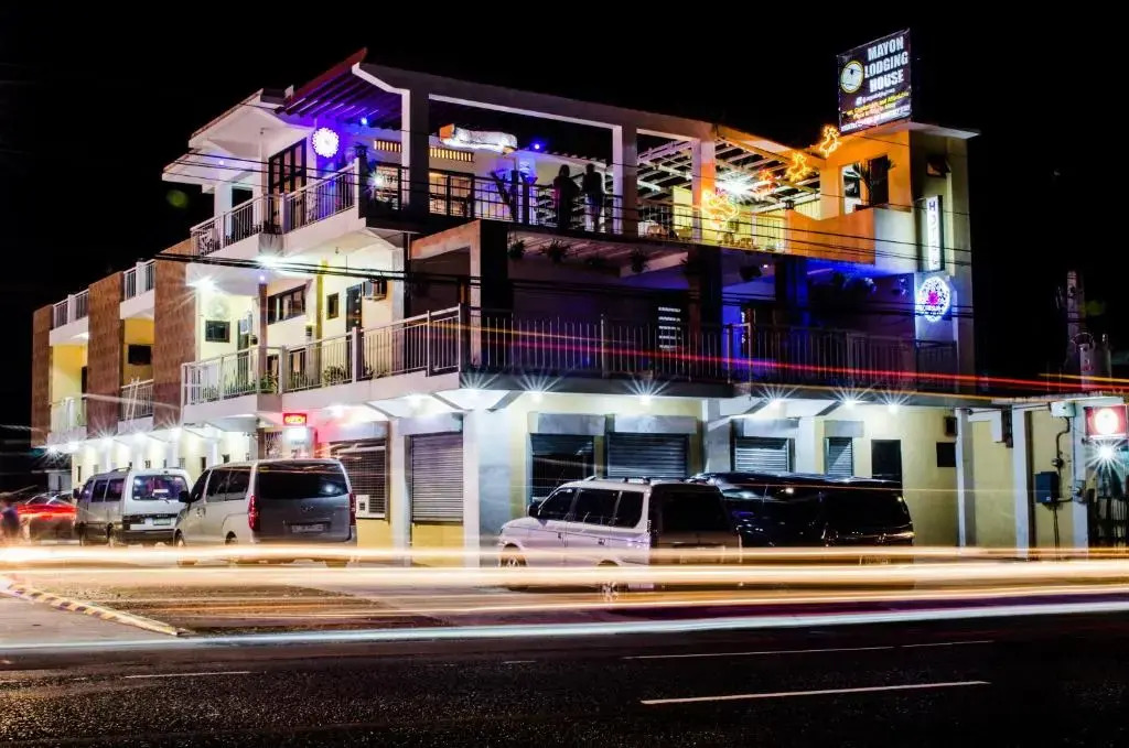 Mayon Lodging House