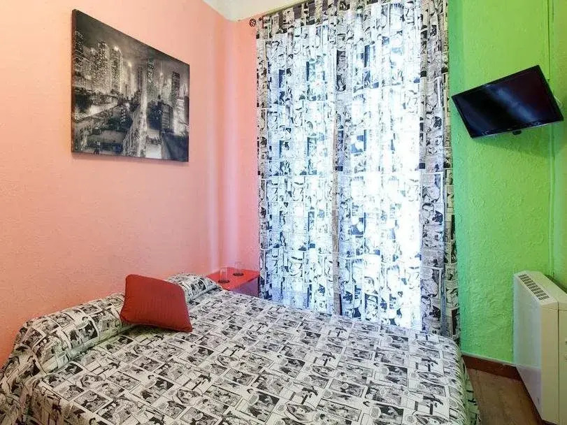 12 Rooms