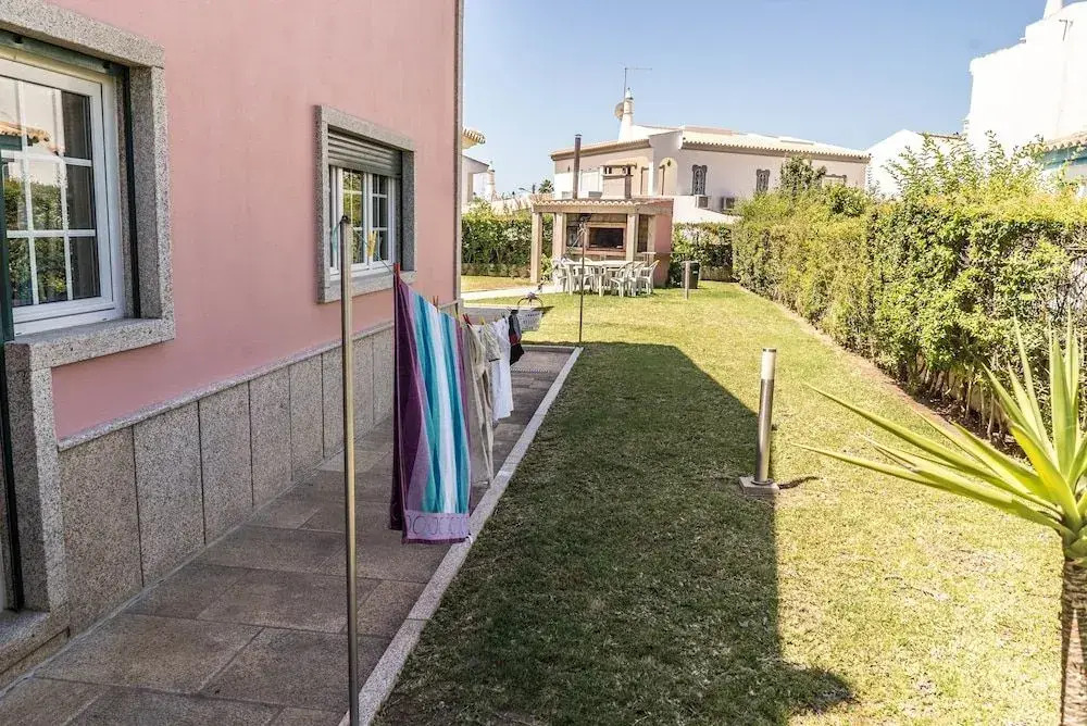 Albufeira Lounge Guesthouse Hostel
