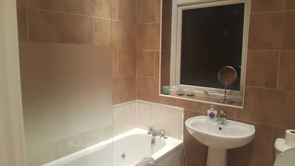 Park Road Apartment
