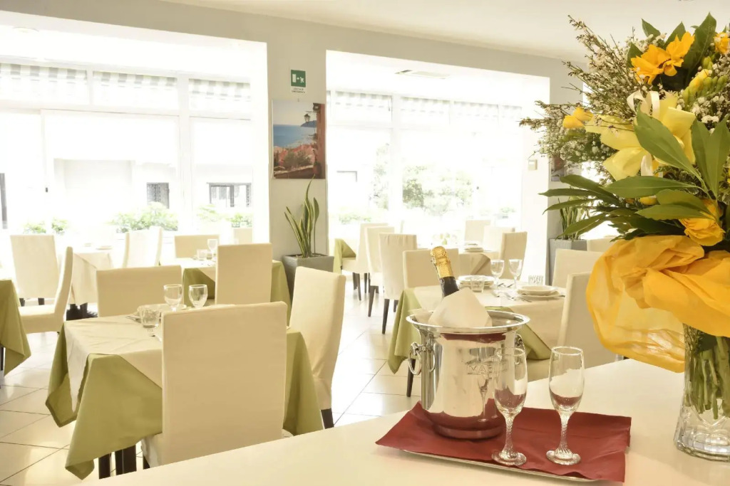 Hotel Ristorante La Marina Mhotelsgroup
