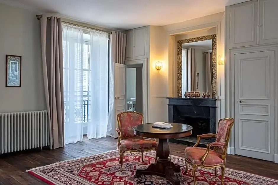 Les écolodges du Château de Charnizay