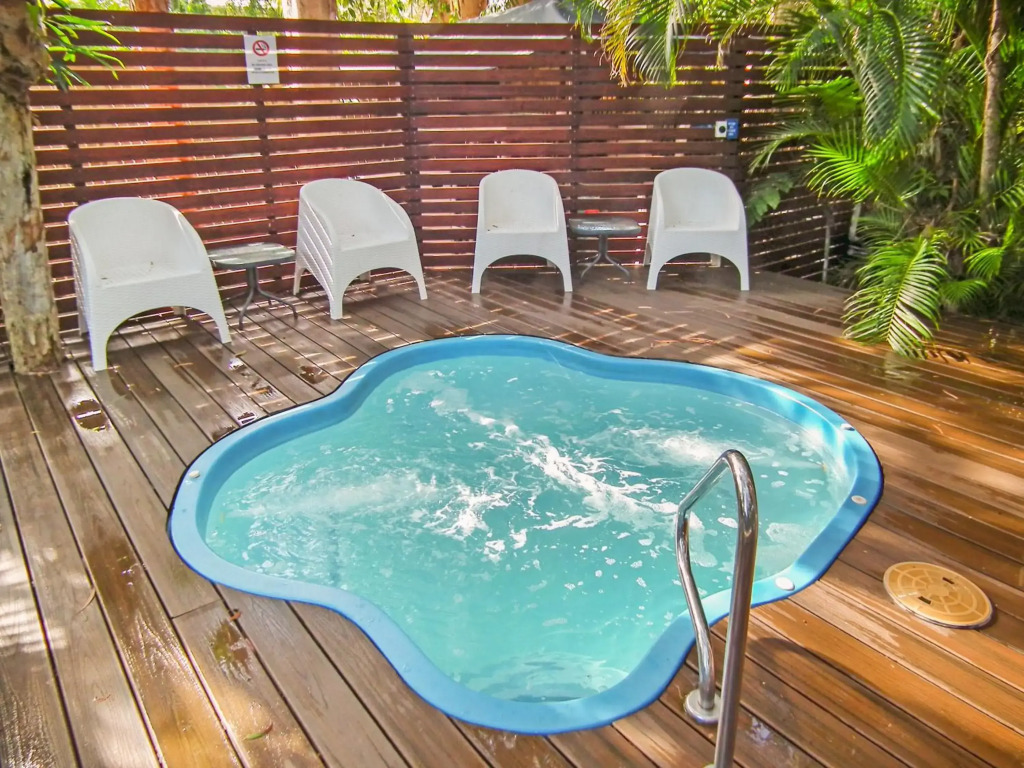 REEF RETREAT APARTMENTS PALM COVE Unit 11