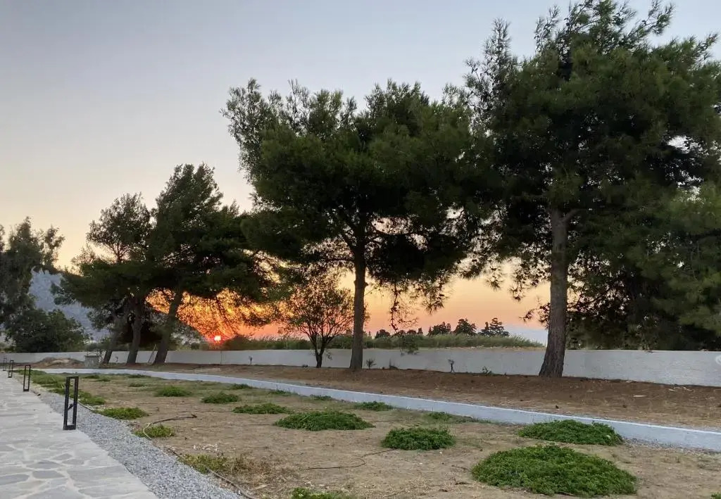 Marmaraki Village House & Apartments