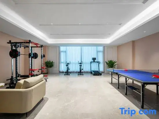 Vienna International Hotel (Dehong Mangshi Airport)