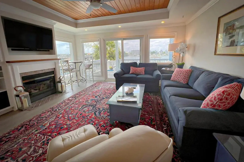 The Blue Pearl by Sea Scape Properties