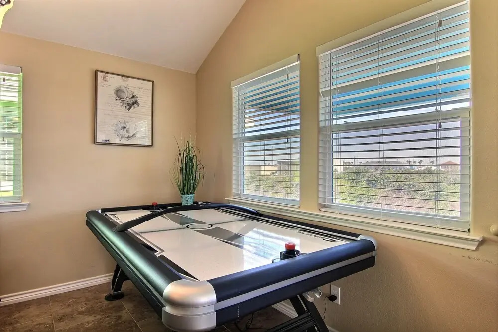 Wait-N-Sea 3Br Home