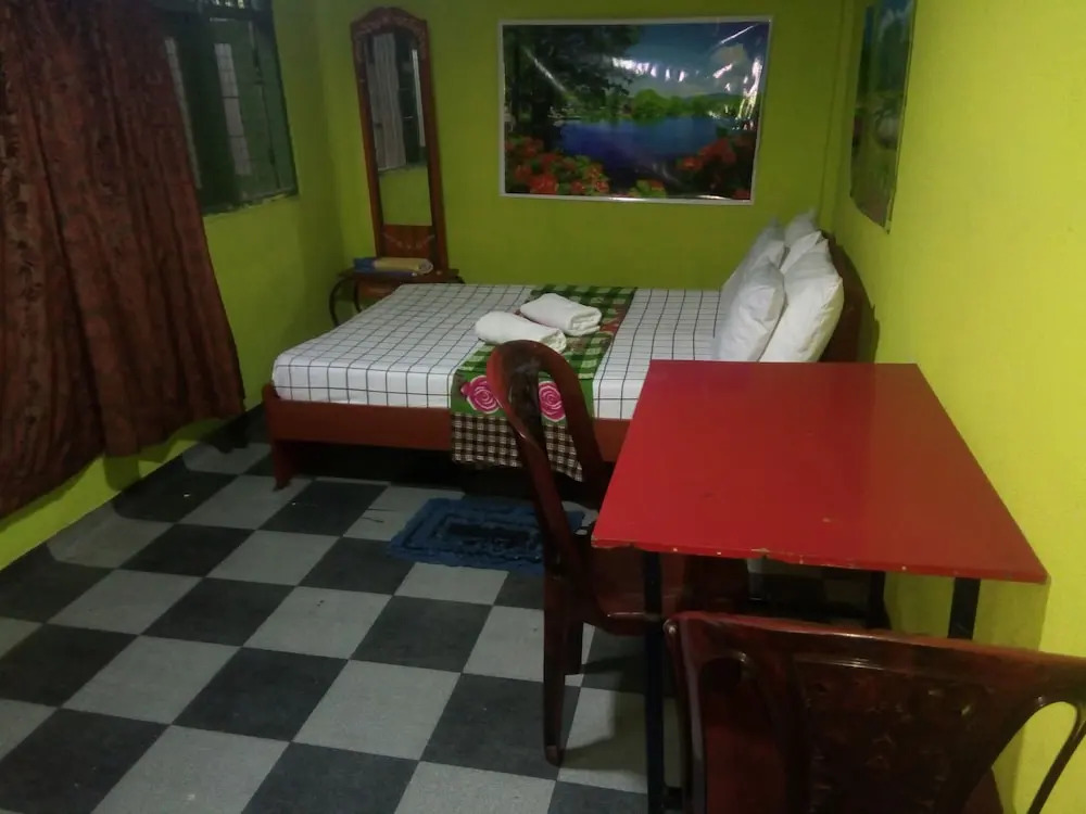 Erandi Holiday Home