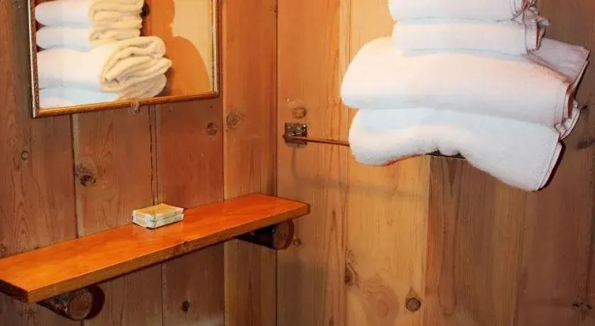 Sleepy Hollow Lodge