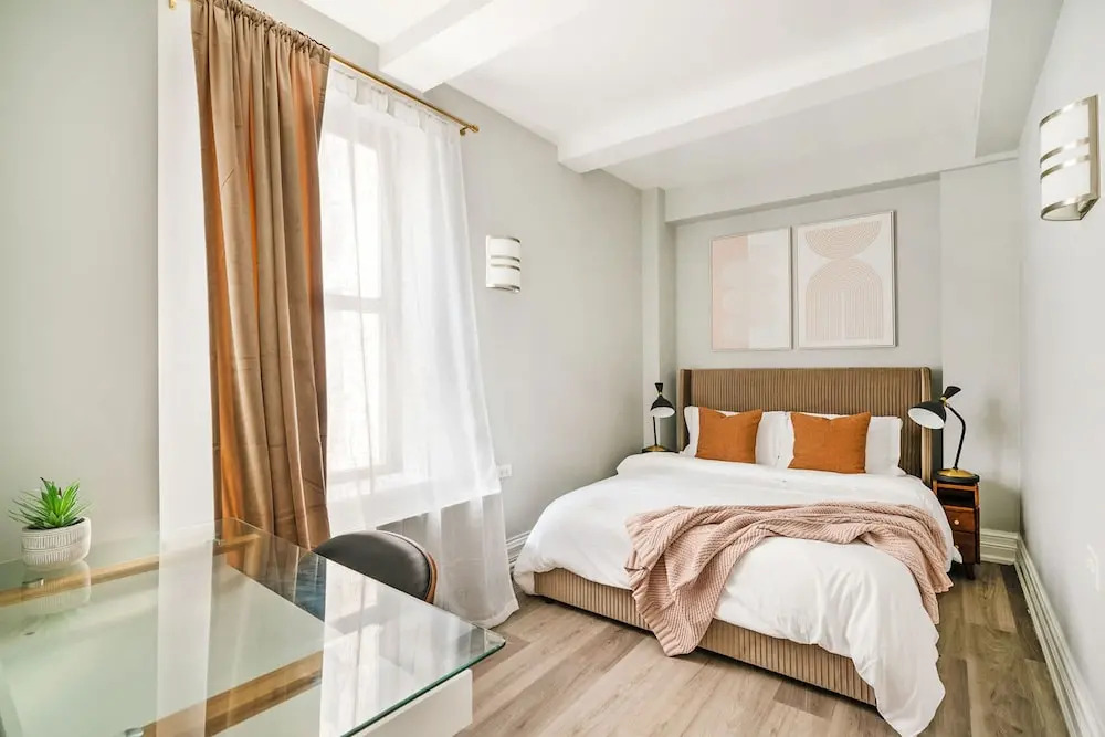 73-508 New 1BR 1bth UWS Doorman Gym