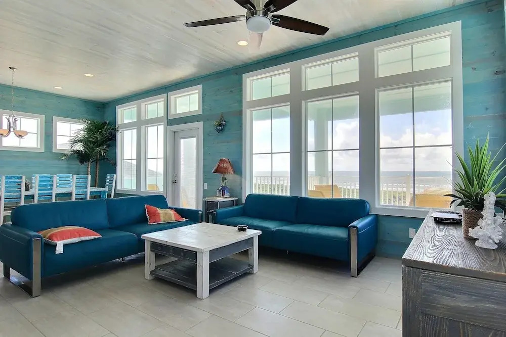 Gulfwaters Beachfront Resort 101/102 - 12 Br Home
