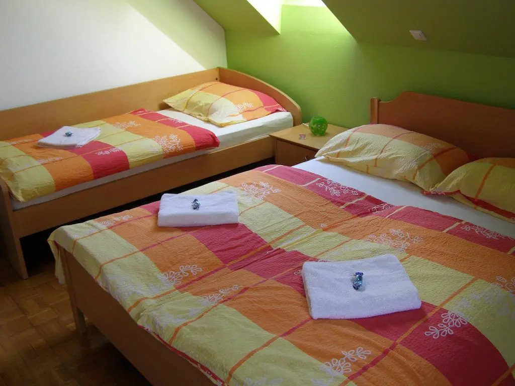 Apartments Mrakič