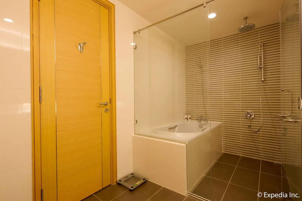 Liberty Central Saigon Centre Hotel