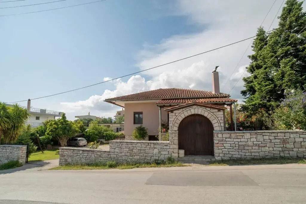 Family House with Garden