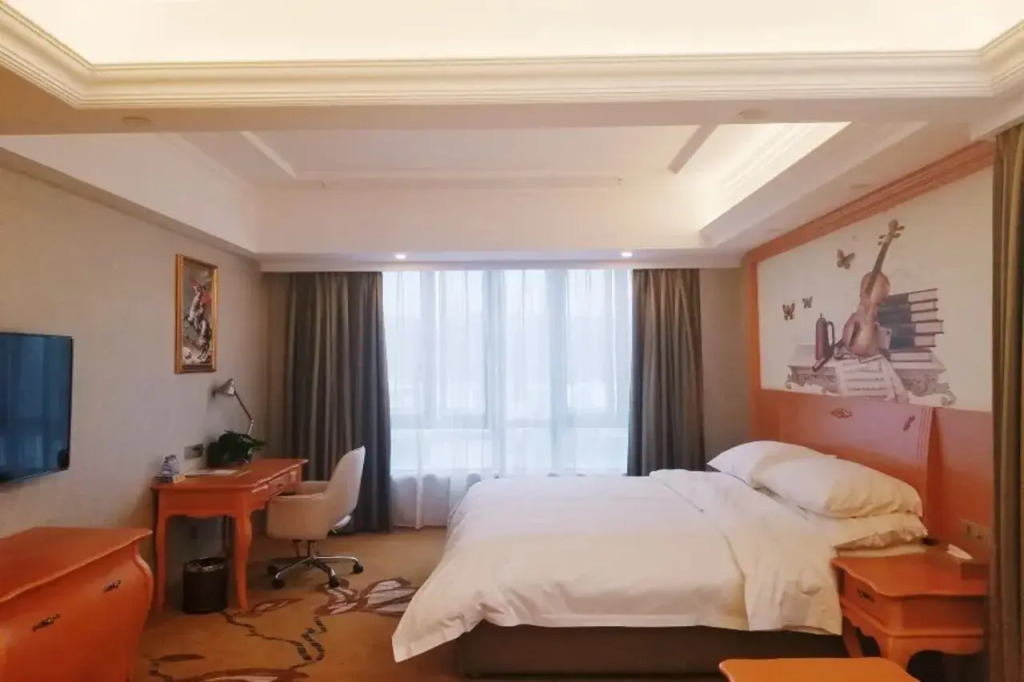 Vienna Hotel (Chongqing Qijiang Wanda Plaza)