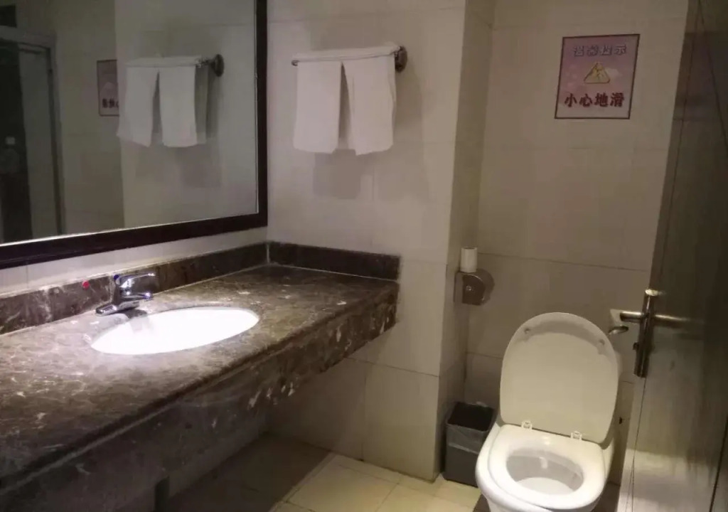 Zhangjiajie Yalin Express Hotel