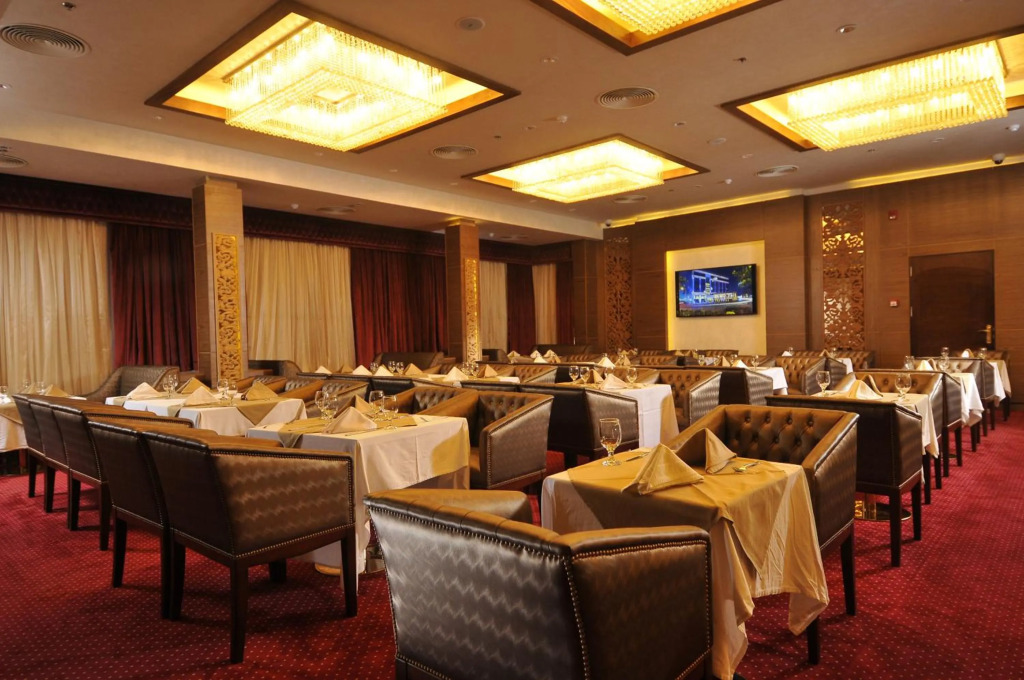 Golden Inn Hotel