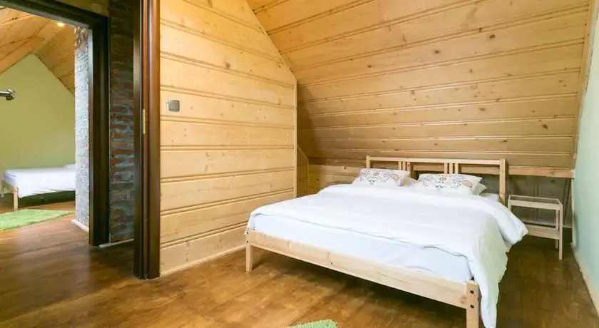 Guest House & Apartment Nabucco with Mountain View
