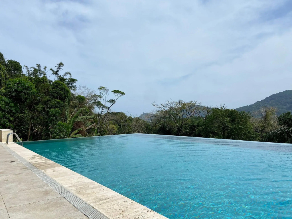 Casa De Cond. Em Camburyzinho Com Lazer Completo