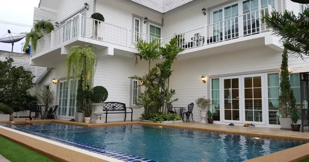 Vanida Antique Home