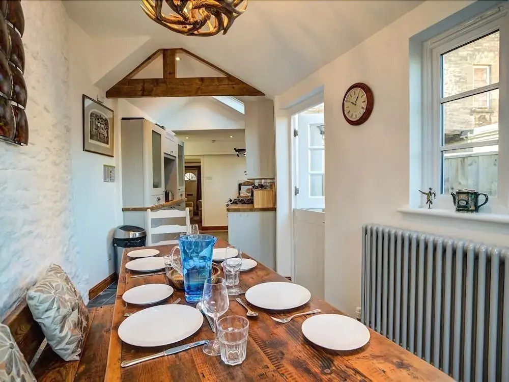 Aelia Cottage, Cirencester
