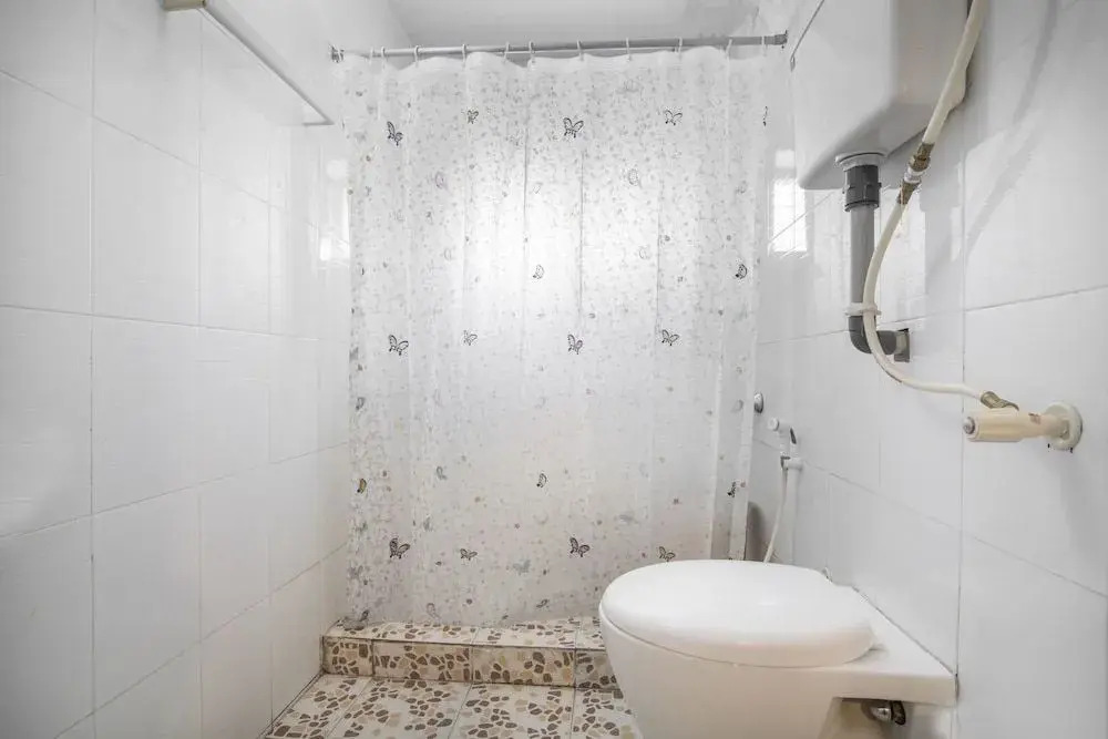 GuestHouser 1 BR Farmhouse c09a