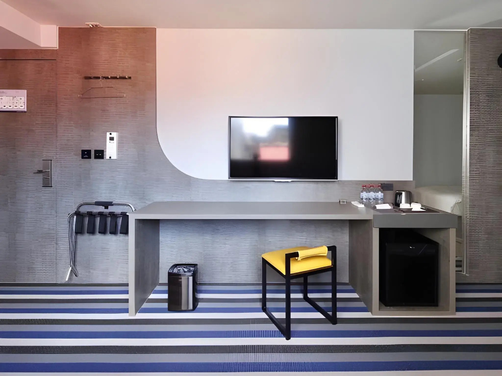 Hai Fu Hotel & Suites