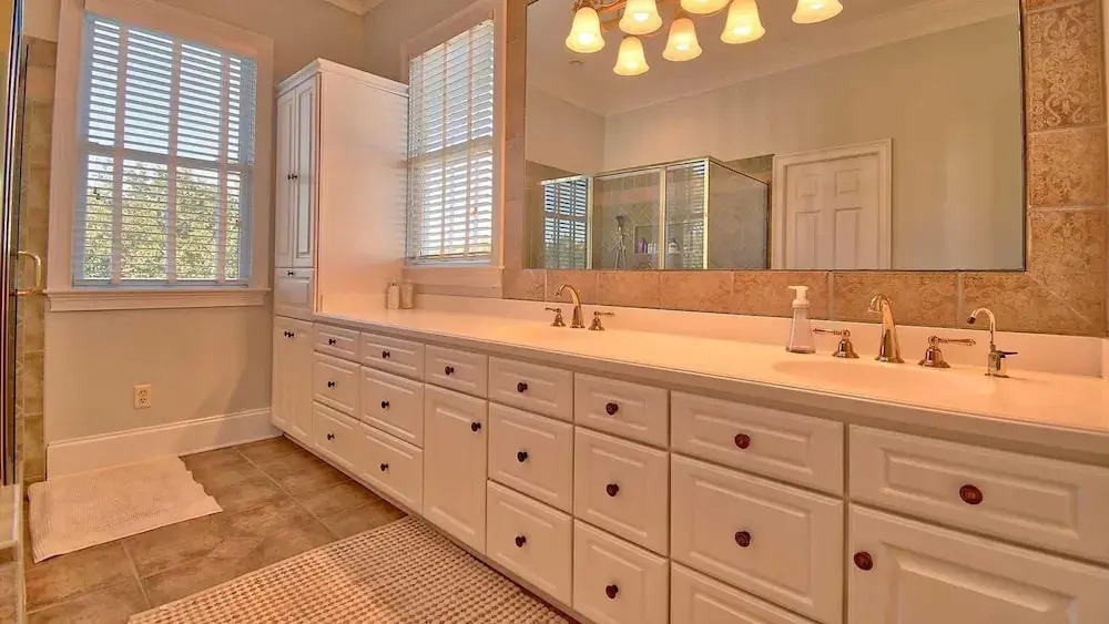 Puffins South - 7 Br Home