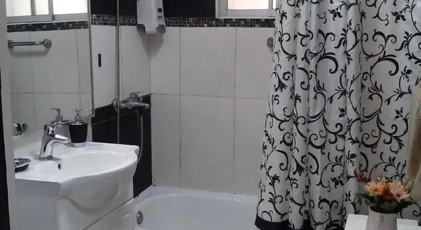 Hostal Rotonda Atenas