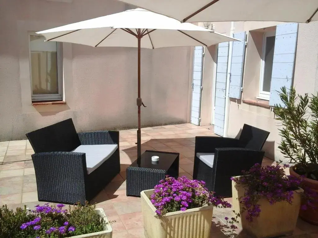 Logis Hôtel La Bastide des Monges