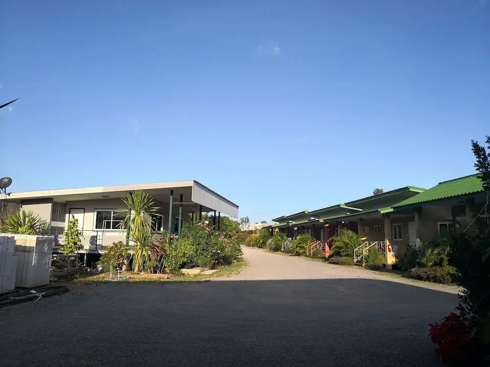 Ban Khunsiri