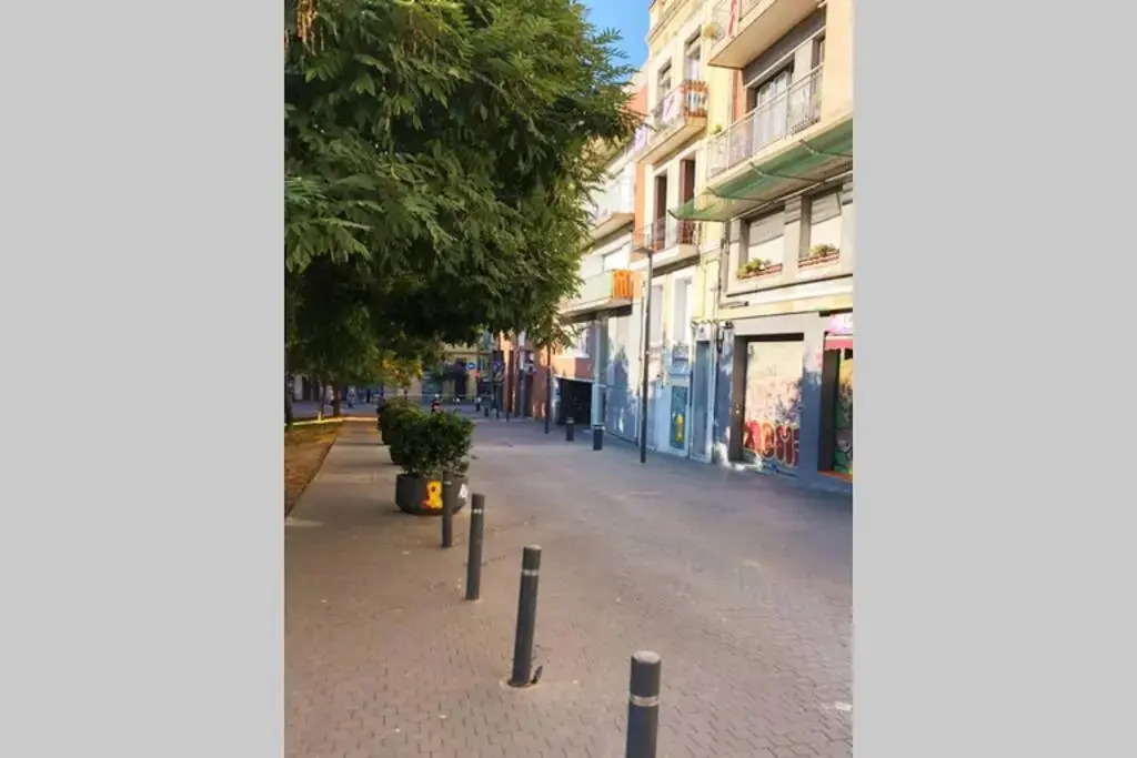 2 Bedroom Apartment Sants