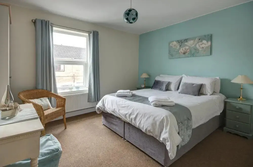 Pansy Cottage in Historic Tewkesbury