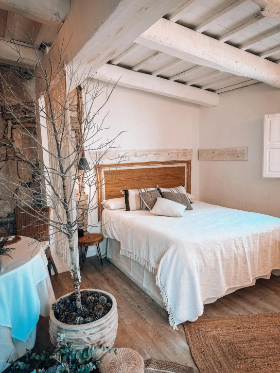 Bubble Suite Canyelles