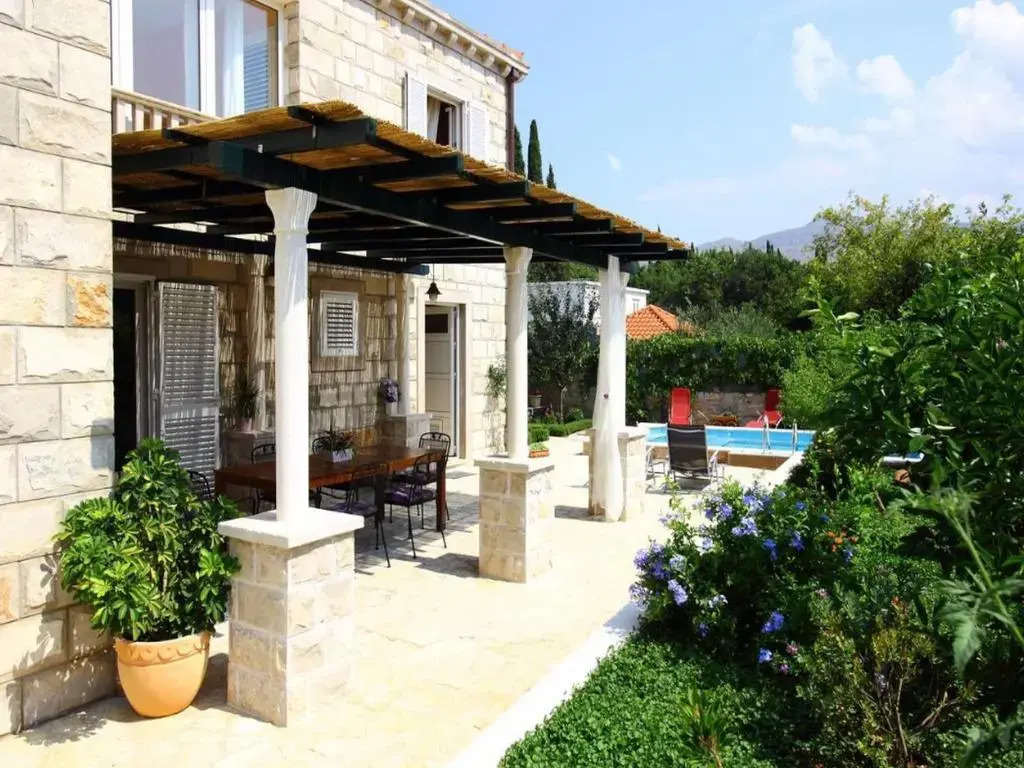 Villa Aquarius