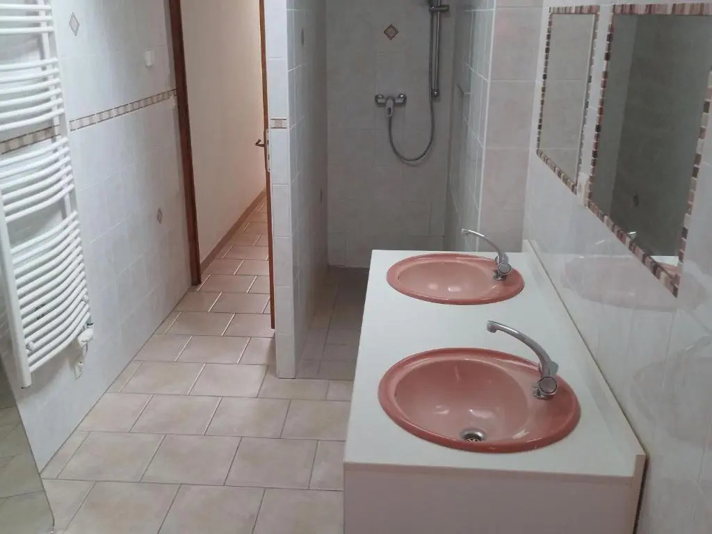 Gite Courdemanche, 4 pièces, 13 personnes - FR-1-410-209
