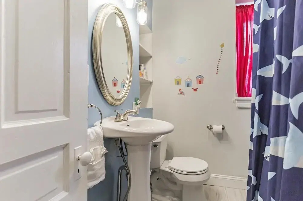 4723 Hazel Ave in Philadelphia