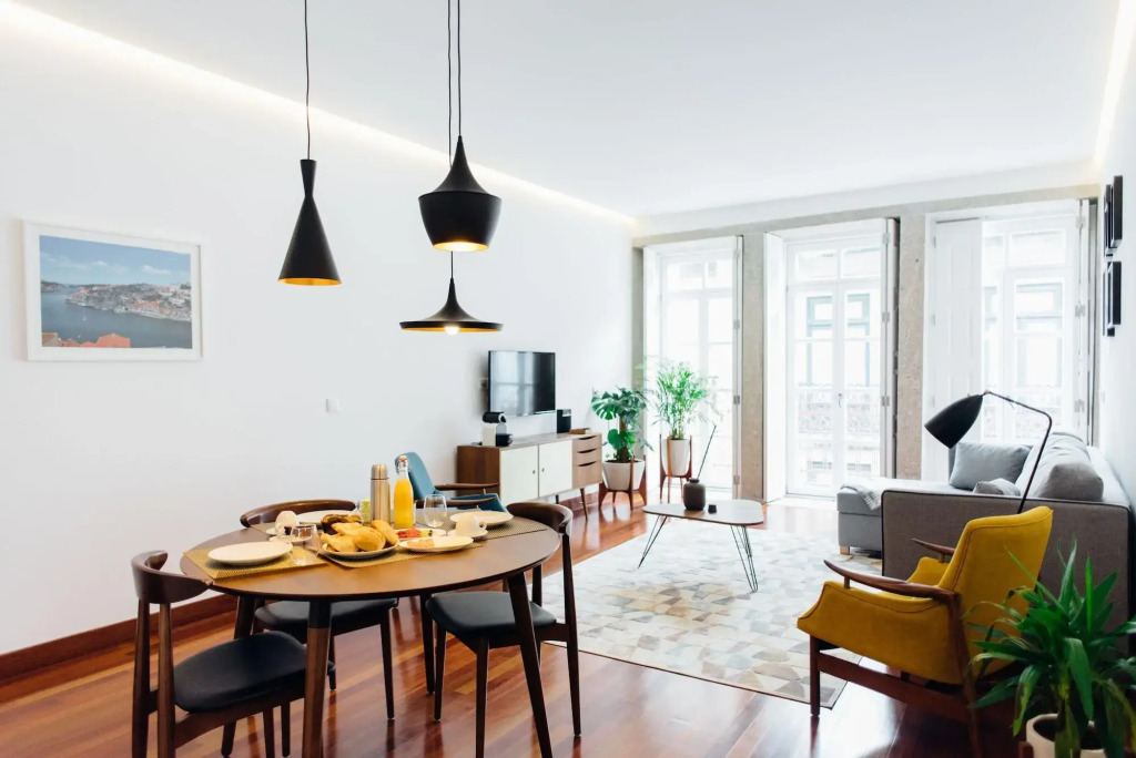 Myo Design House by LovelyStay
