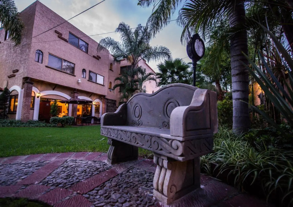Hotel La Mansion del Sol