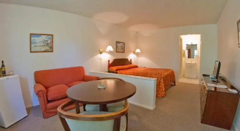 Family Inn
