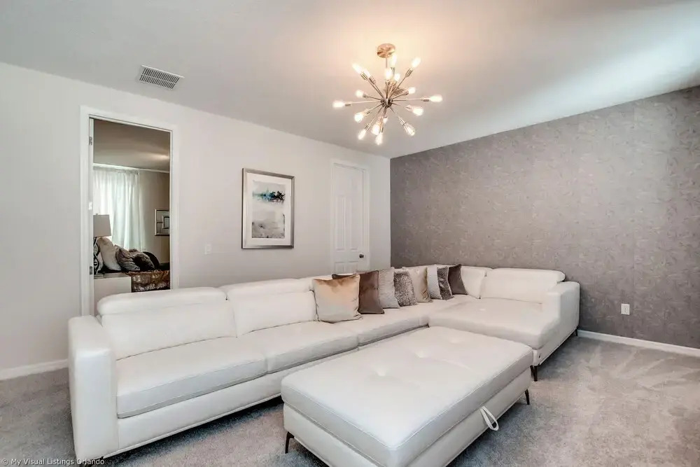 Spectacular 6 Bedroom 5 Bathroom House