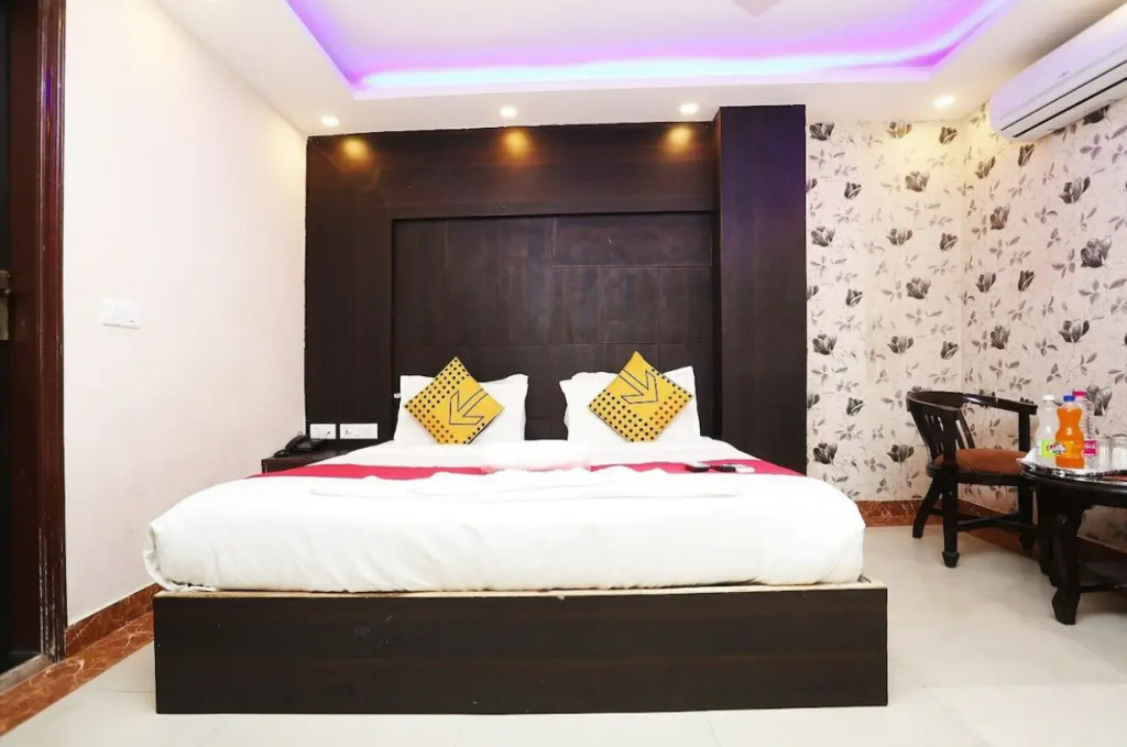 Hotel Silver Stay By Grb