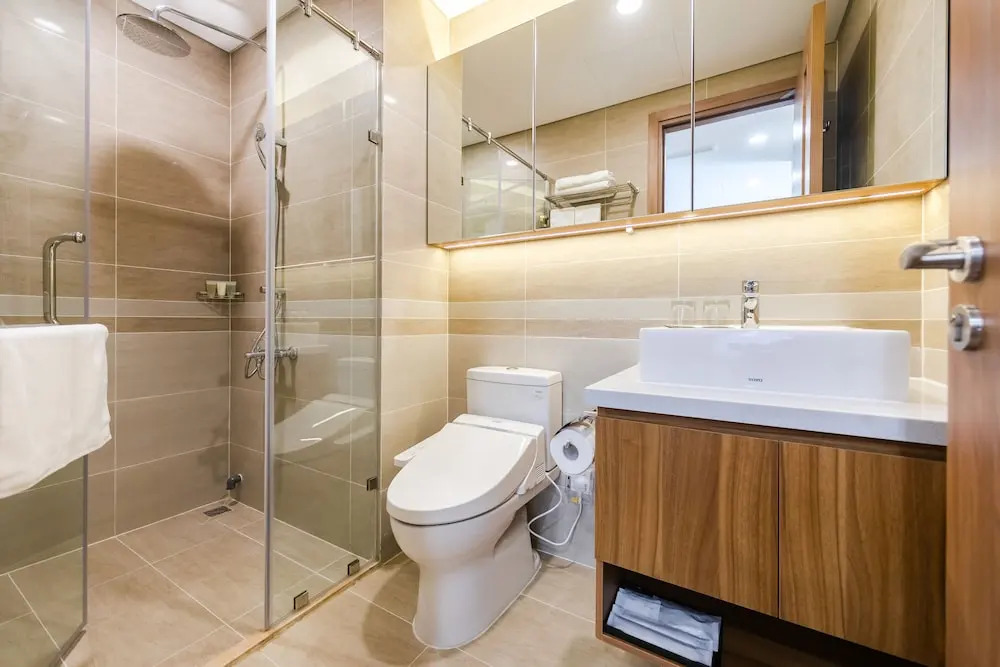 Five Star Westlake 1st-4th Floors Hotel & Serviced Apartment